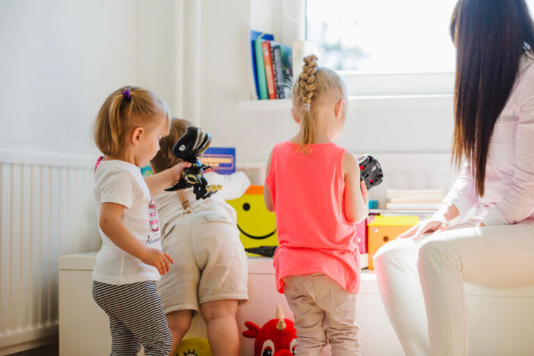 Best Nanny Jobs in Dubai 2025